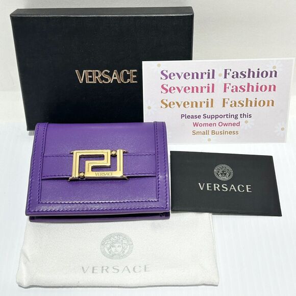 Versace Goddess Greca Logo Purple Leather Bi Fold Wallet NWT $625 - Picture 2 of 8